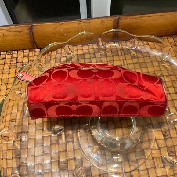 VTG COACH Rare Ltd. Ed. Red Cosmetic Case Made Exclusively For Estée Lauder 2010 - Picture 6 of 11